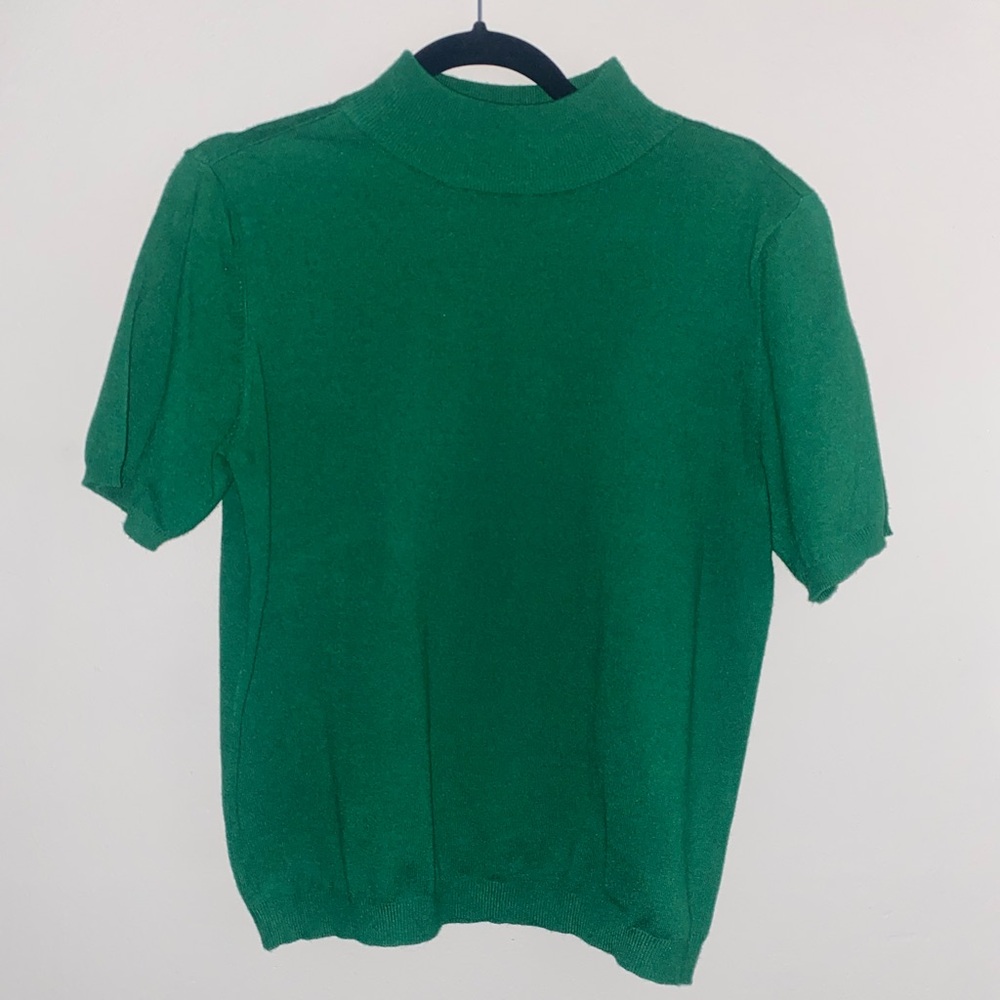 Cyrus Green Short Sleeve Sweater